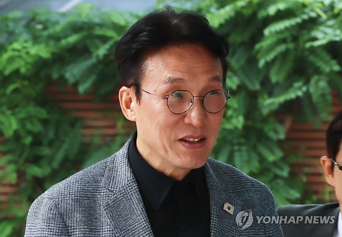 與 "김민석 전 부인 증인신청은 망신주기"…청문회법 개정 시사