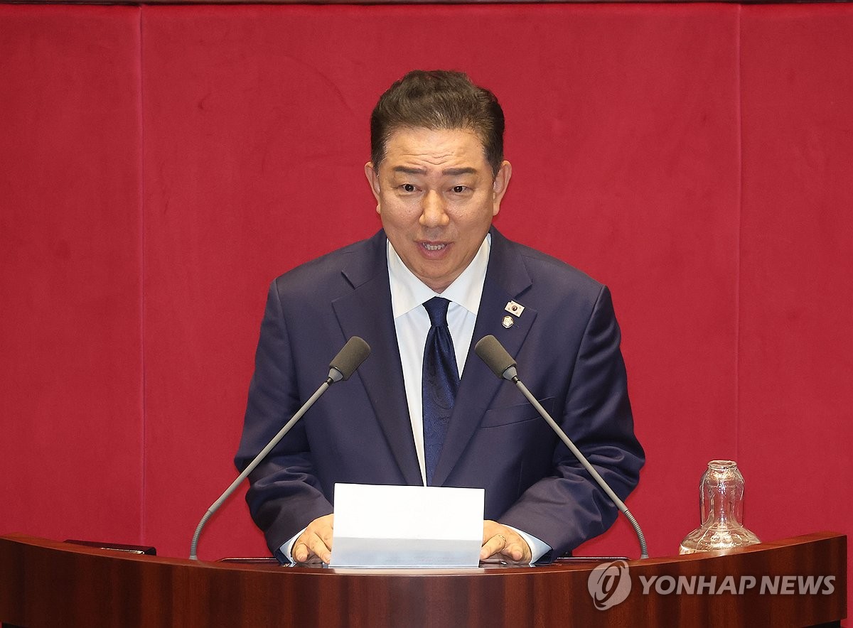 與 "김민석 인준 본회의 30일 열어야…늦어도 7월 3…