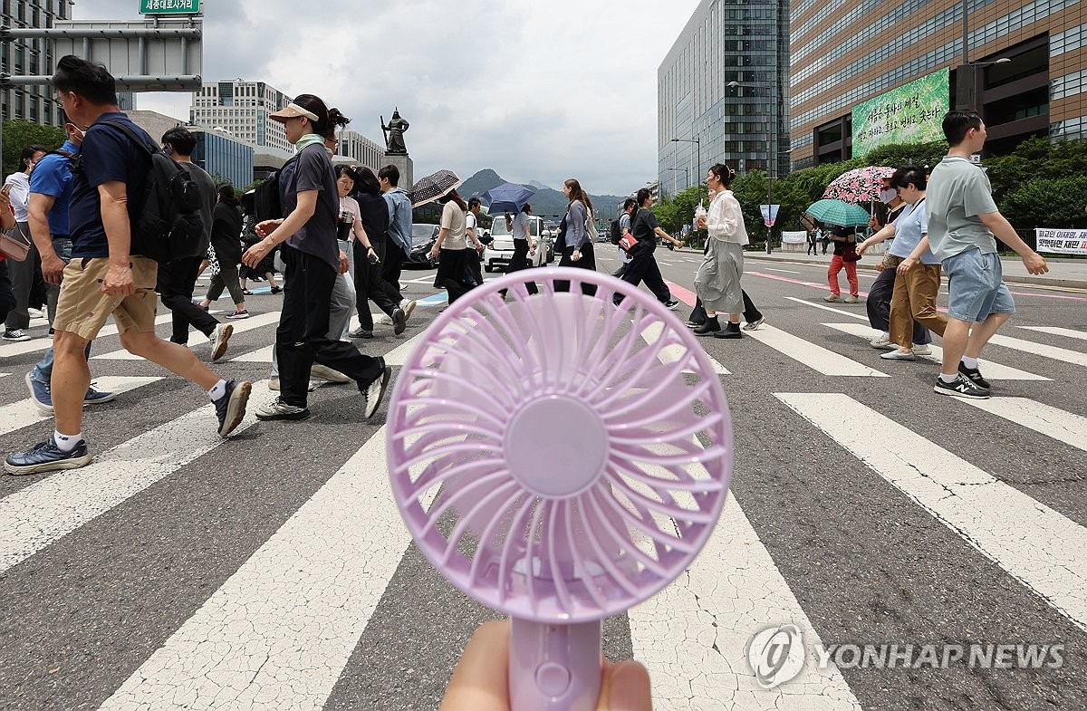 서울 전역에 올해 첫 폭염주의보…체감 33도↑(종합)