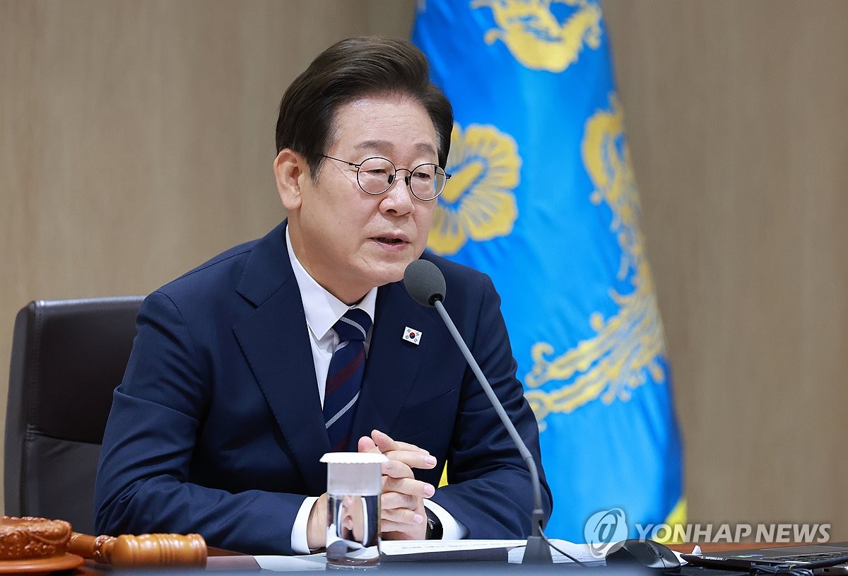 李대통령 "지난 한 달은 국민 열망 새겼던 시간…쉼 없이 달려"