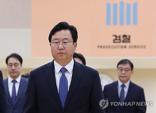 검찰 쓰나미 앞 반성문 쓴 검사장들…"잘못·자성…변해야한다"