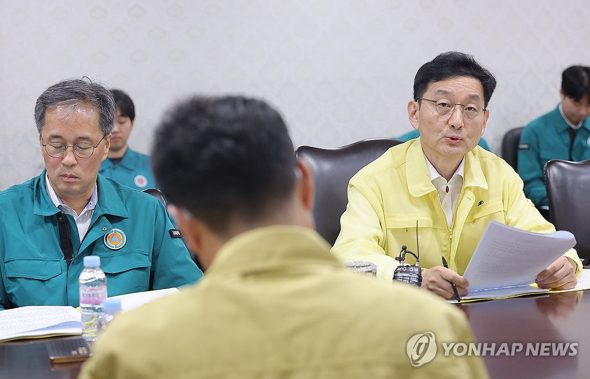 정부, 잇단 