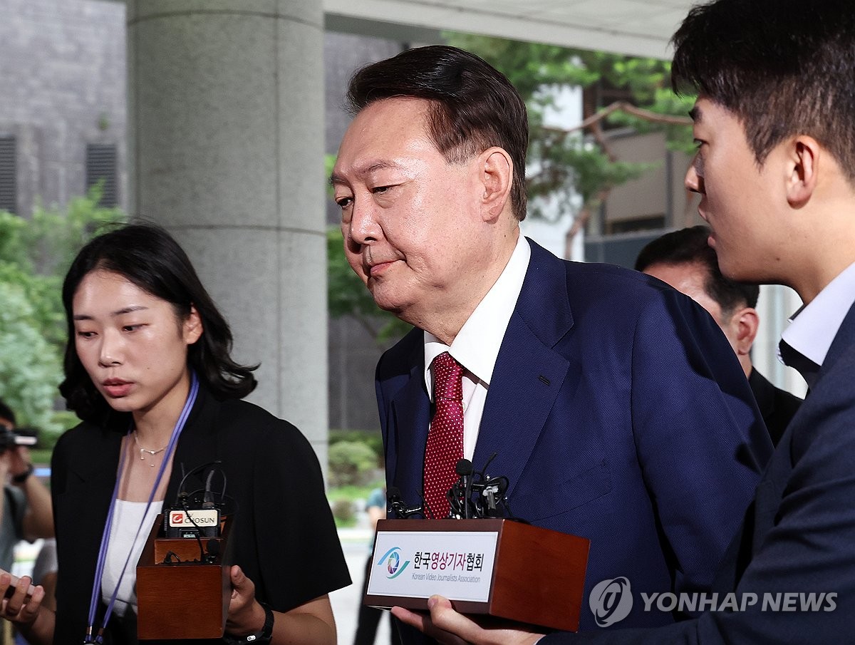 與, 尹 2차소환에 "내란 입증 증거 충분…외환죄 본격 수사해야"(종합)