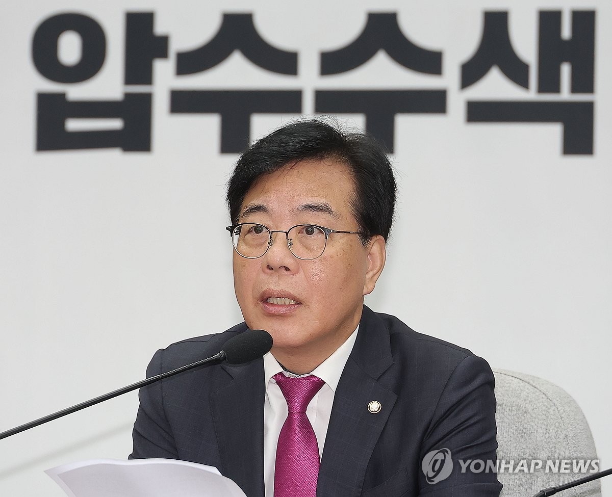 송언석 "최교진, 천안함 음모론 공유·음주운전…지명철회해야"
