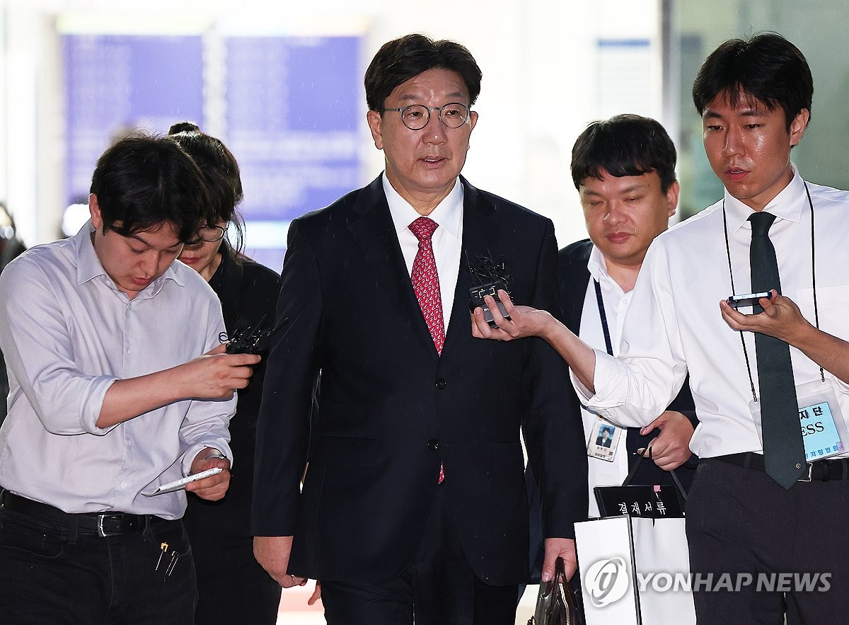 김건희특검, 권성동 구속 후 첫 소환…통일교 유착 보완조사