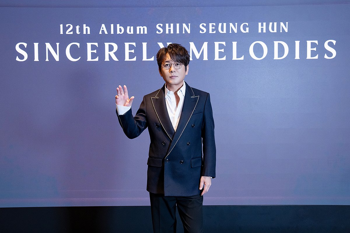 신승훈 35주년은 기적…제 노래가 여러분의 '별의 순간' 되길