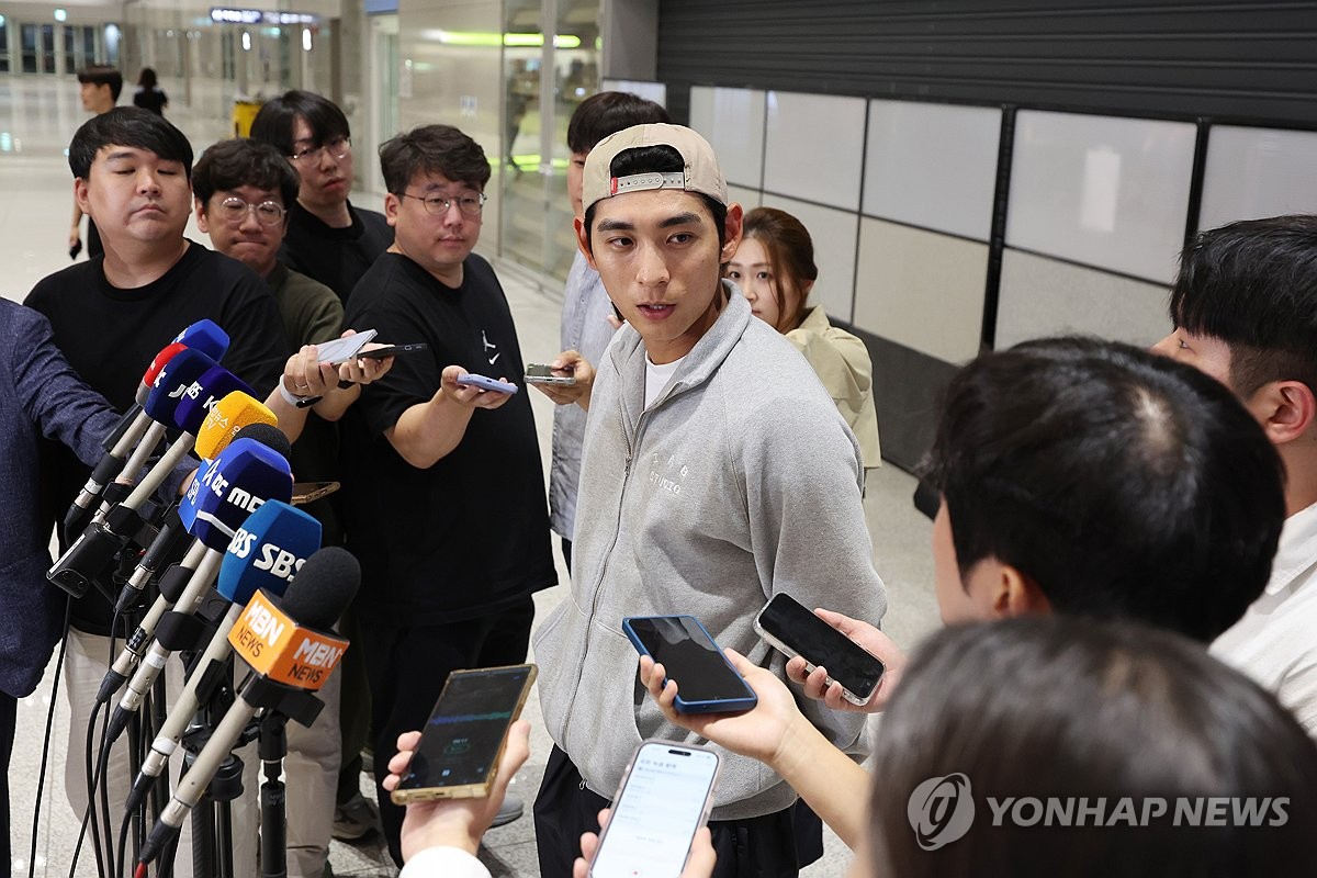 이정후, 시즌 마치고 귀국