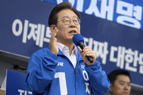 민주 "내란 종식·민생회복"…이재명, 내일 신촌서 사전투표