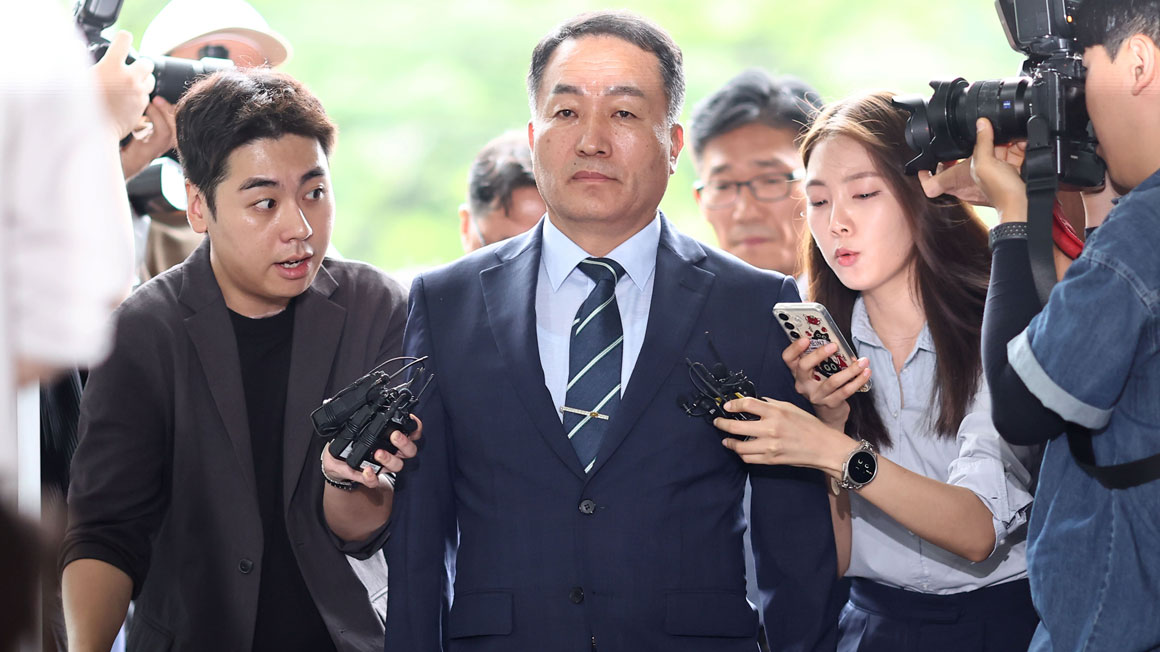 순직해병특검 출석한 김계환 전 해병대사령관