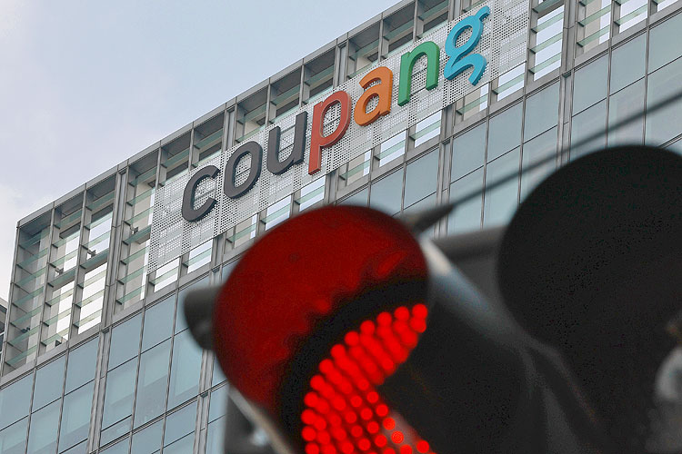 쿠팡 이용자, 나흘 만에 감소 전환…이탈 본격화 조짐